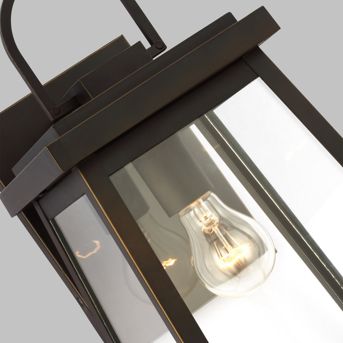 Founders Large Wall Lantern — 75 W