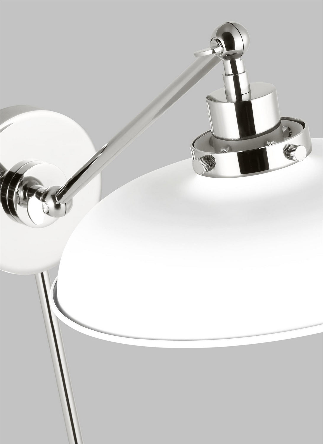 Wellfleet One-Arm Wide Sconce