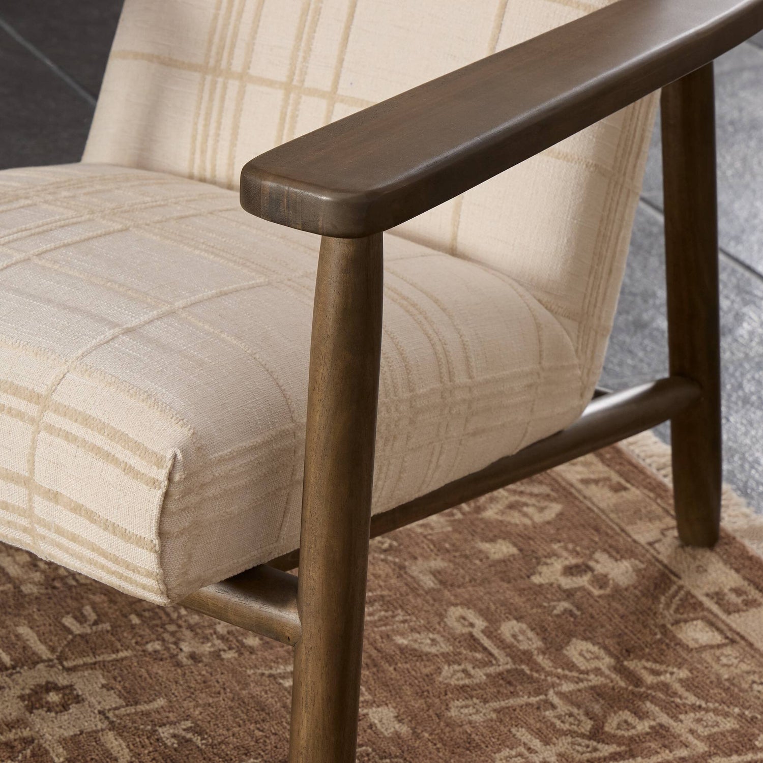 Arnett Chair