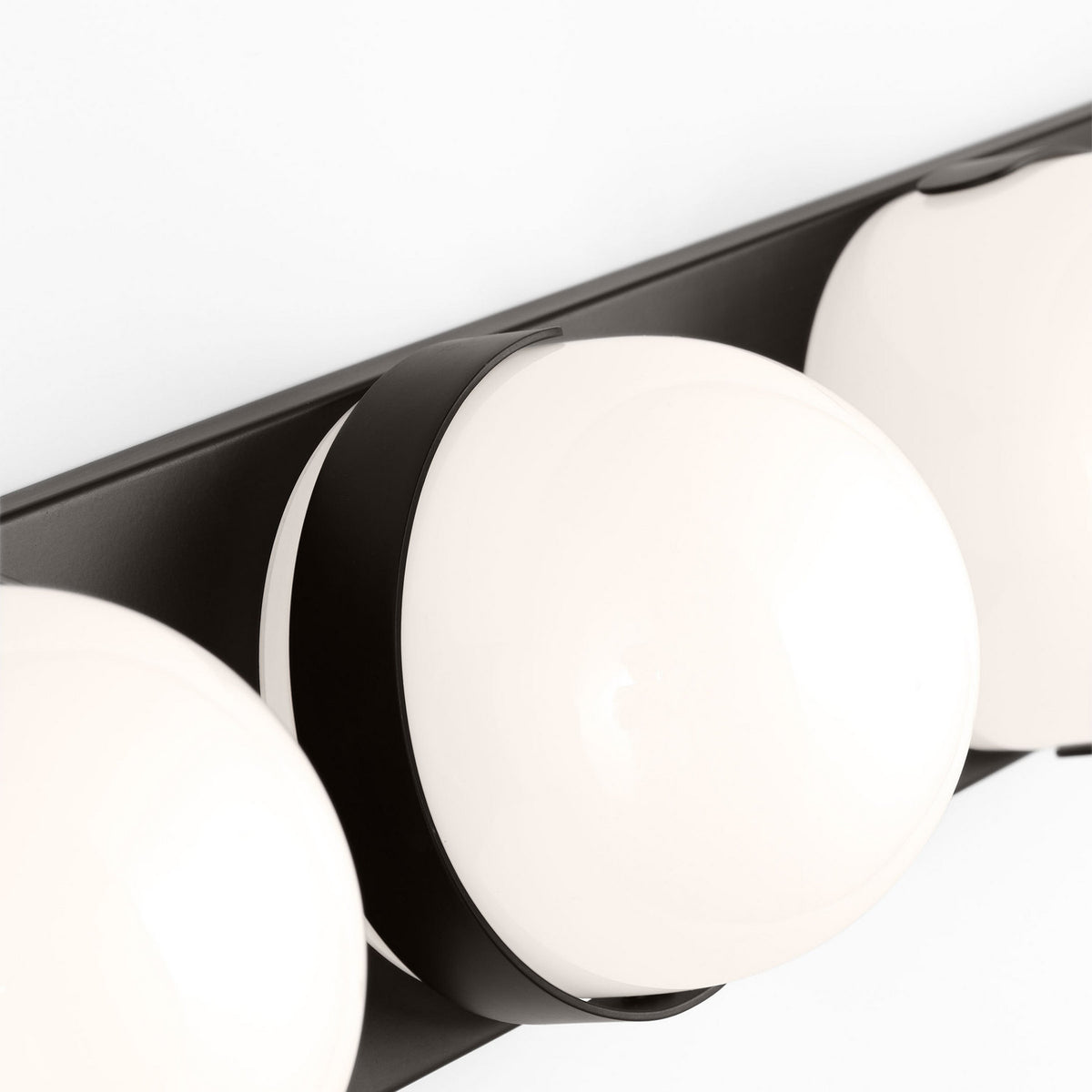 Syrie Large Bath Sconce