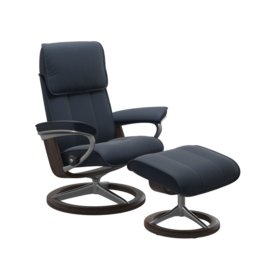Admiral Recliner - Signature Base - Paloma Oxford Blue - Wenge Wood