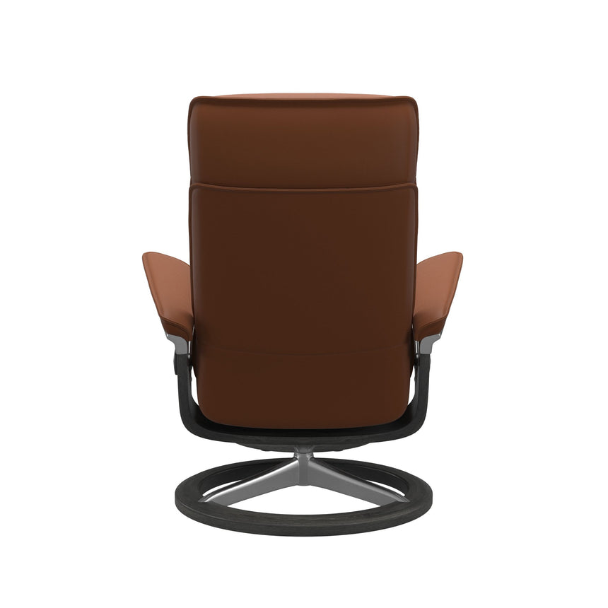 Admiral Recliner - Signature Base - Paloma New cognac - Grey Wood