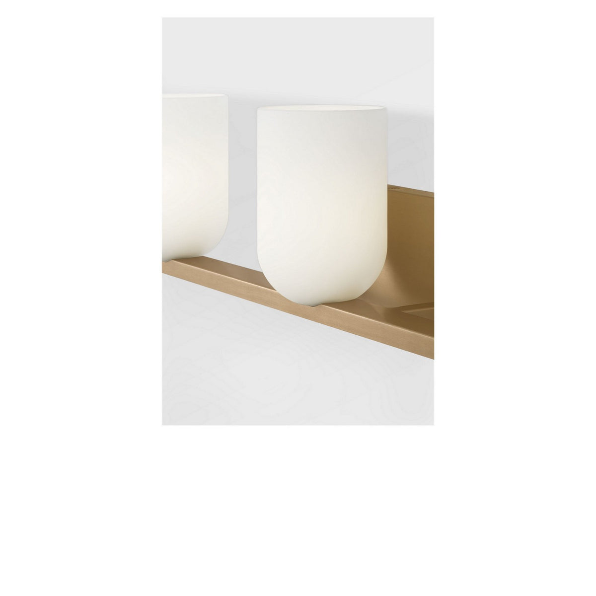 Neblina Three Light Vanity