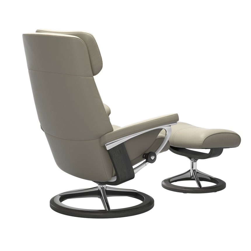 Paul Recliner - Signature Base - Paloma Light Grey - Grey Wood