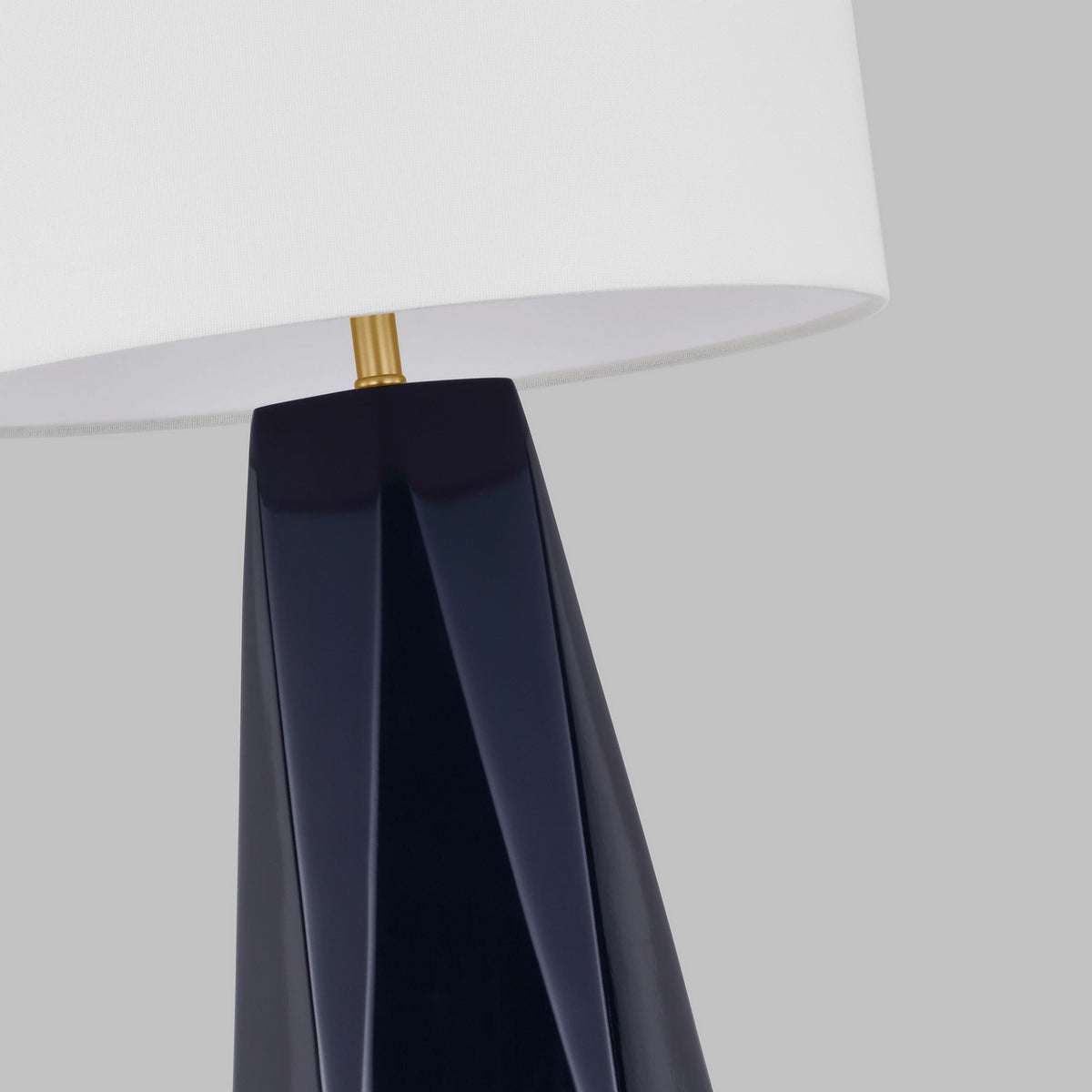 Moresby Medium Table Lamp
