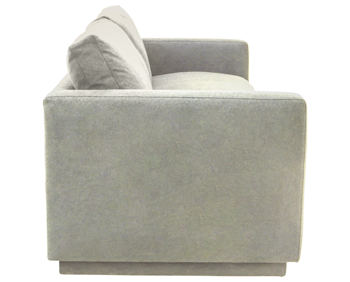 Logan | Sofa