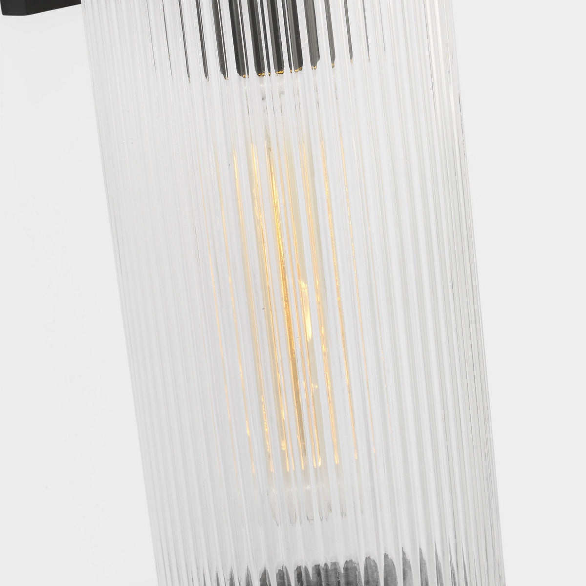 Ronde 18" Lantern — 75 W