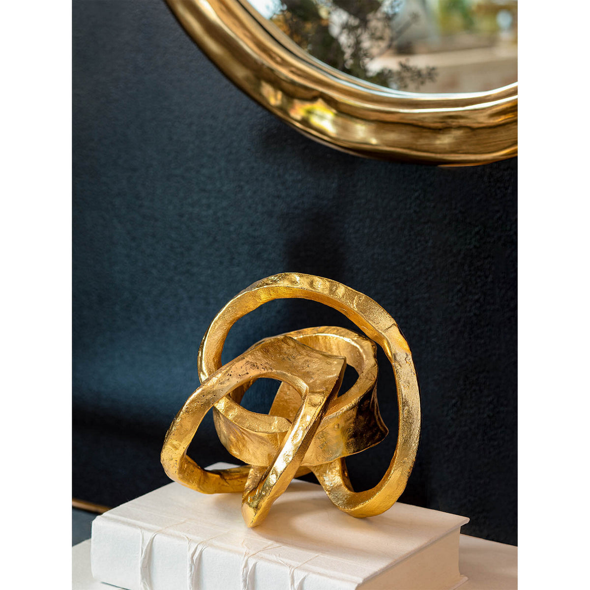 Knot Sculpture