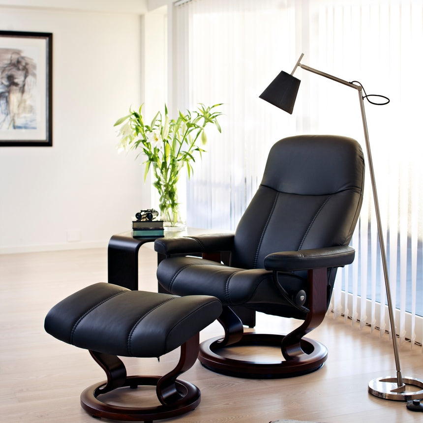 Stressless Consul Recliner Classic Base, room setting, shown in Batick Black all-groups