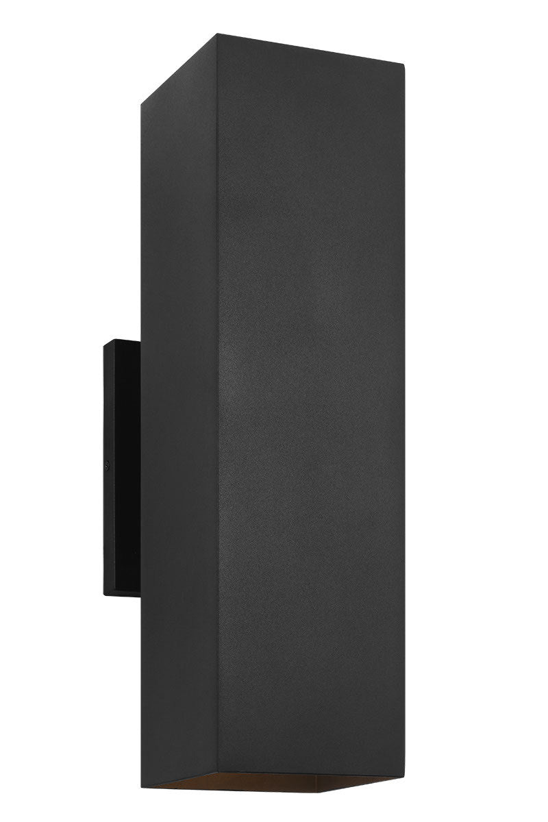 Two Light Wall Lantern — 18.50", Pohl