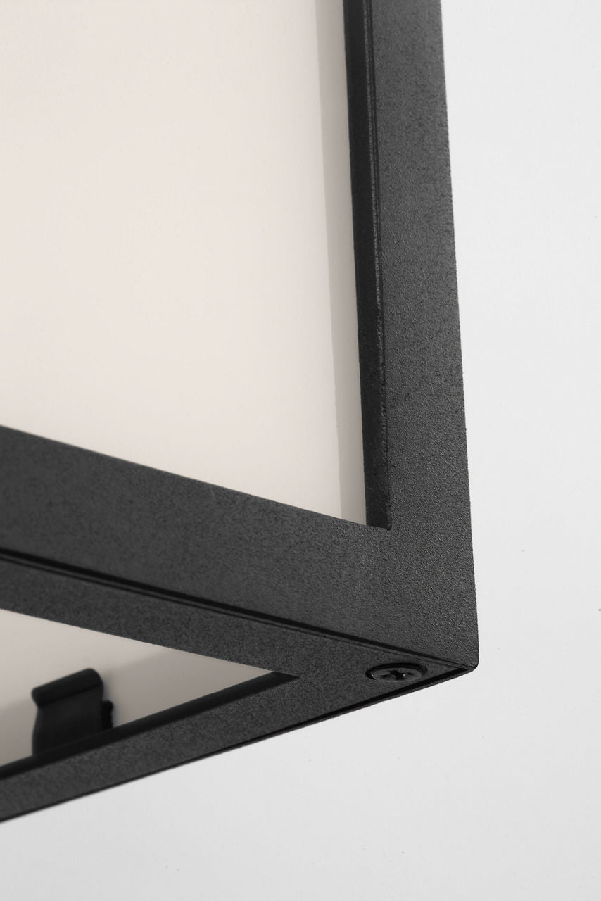 Sesha 16 Wall Lantern