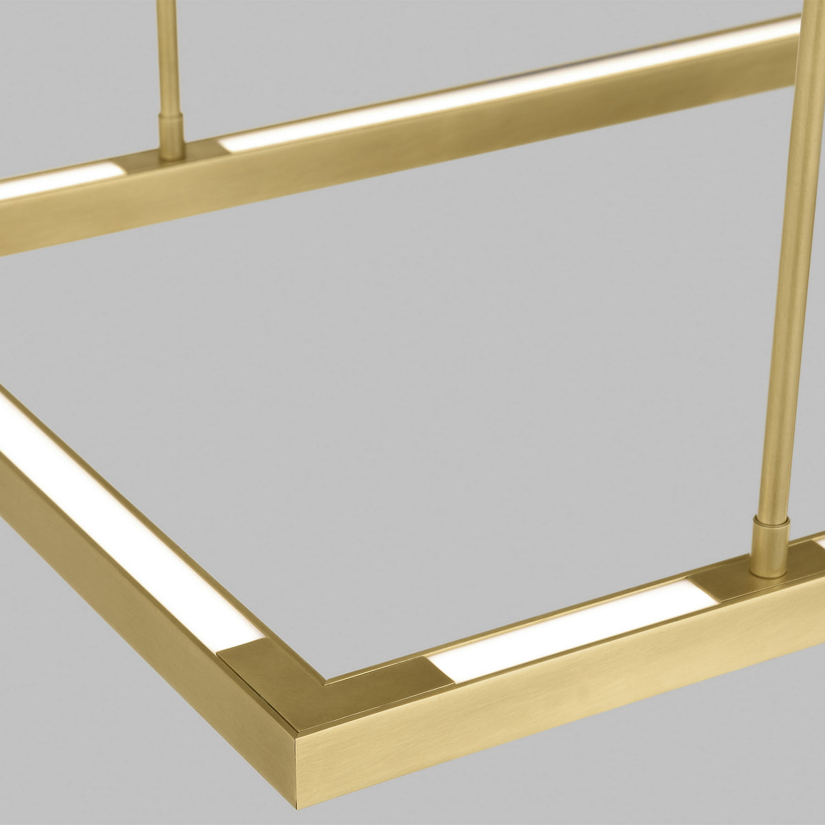 Stagger Halo 50 Linear Suspension