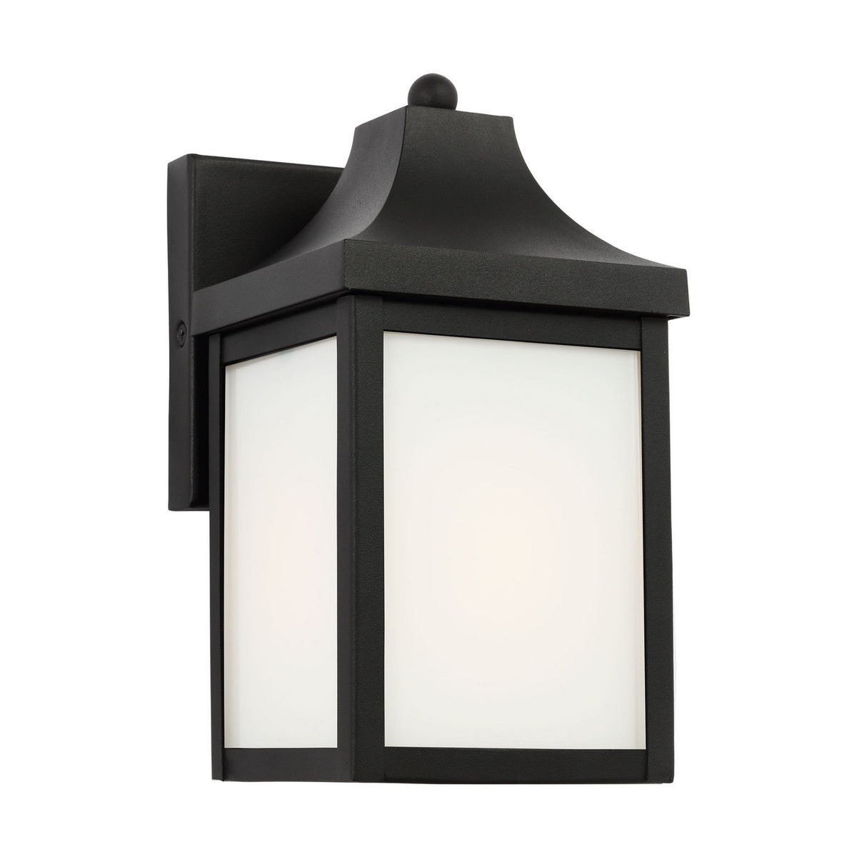 Saybrook 9" Lantern — 8.63"