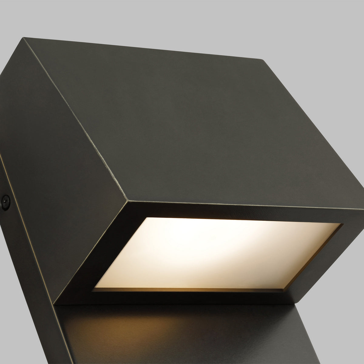 Rocha Medium Wall Lantern