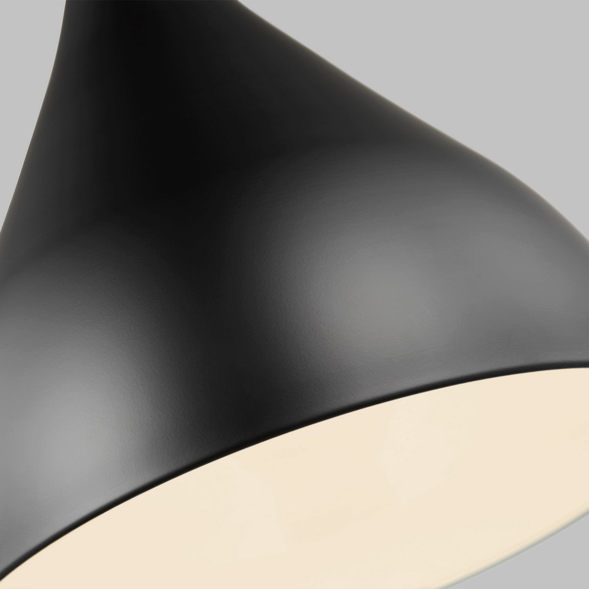 Oden Medium Pendant — 75 W