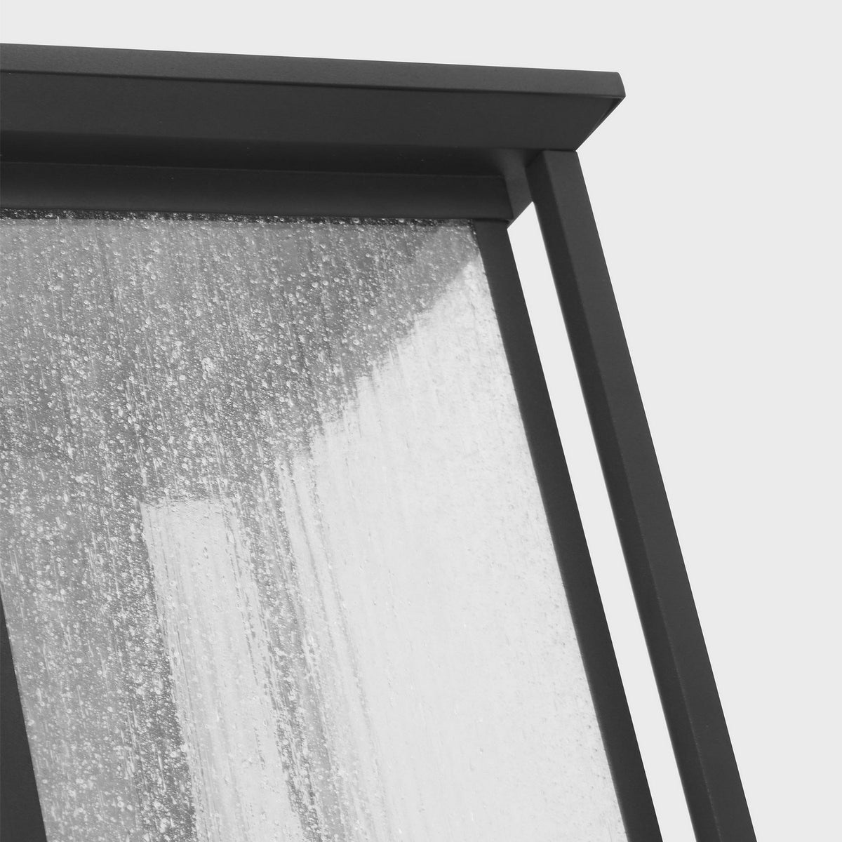 Audley 20" Lantern — Distressed Seeded