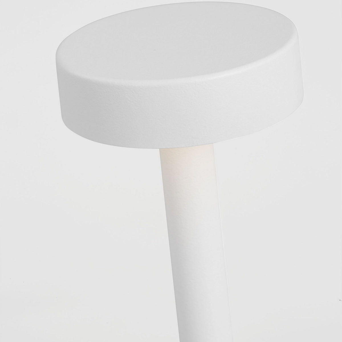 Moneta Accent Rechargeable Table Lamp