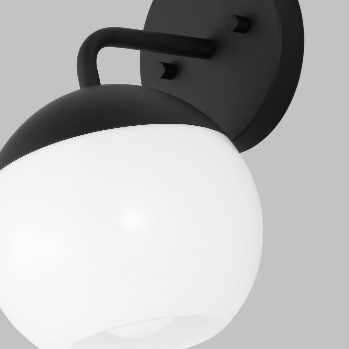 Alvin 1-Light Bath Sconce — 75 W
