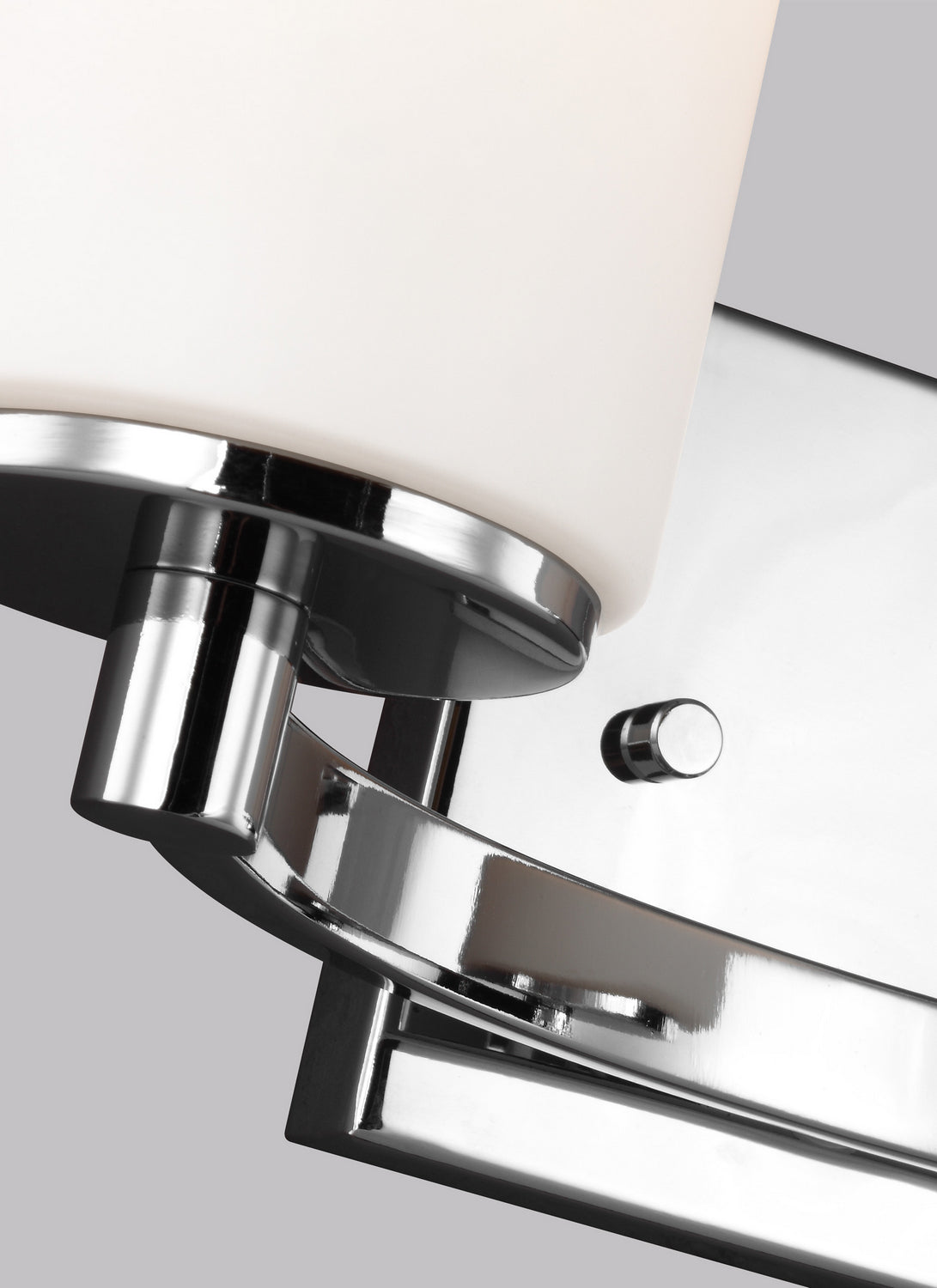 Hettinger Two Light Bath