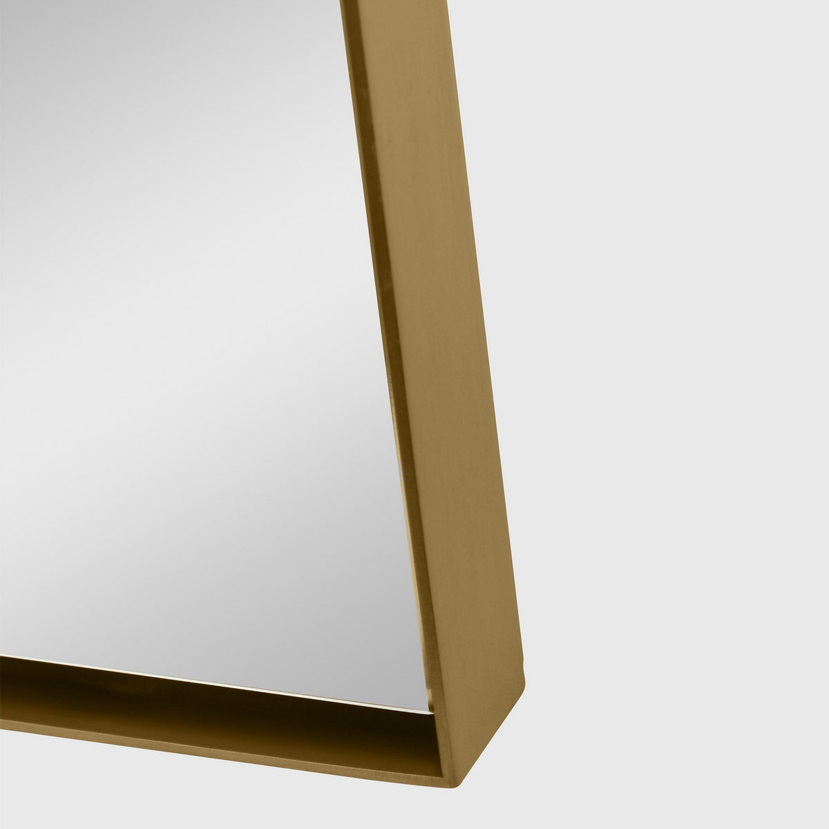 Planer 36x42 Mirror
