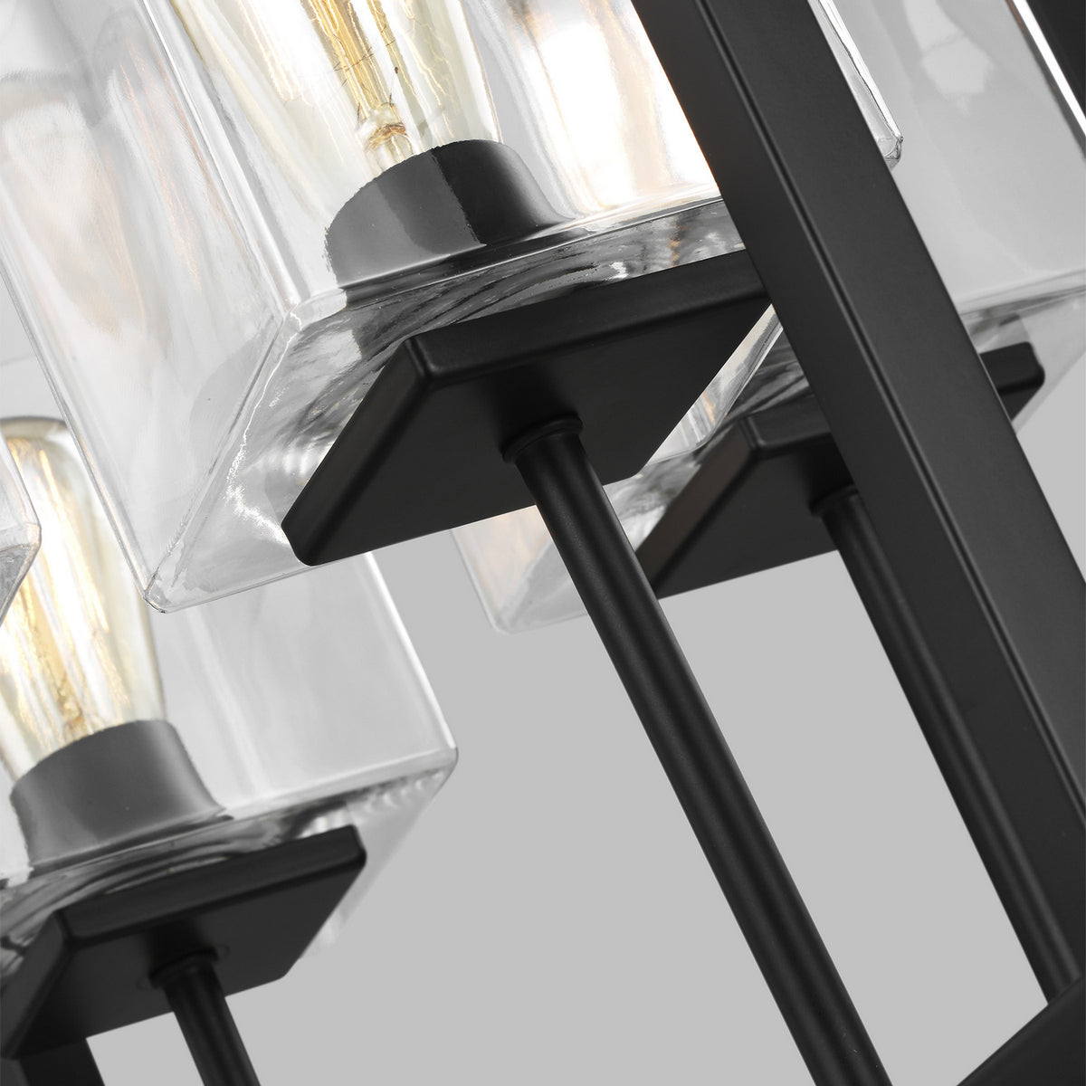 Mitte Four Light Small Lantern