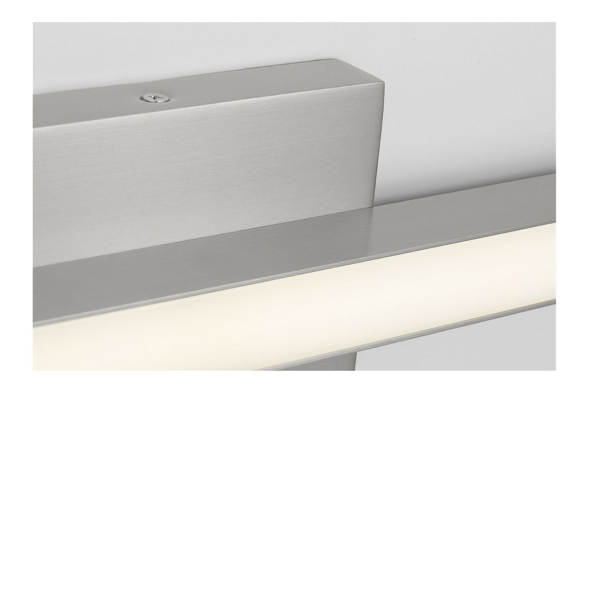 Marque 30 Led Vanity