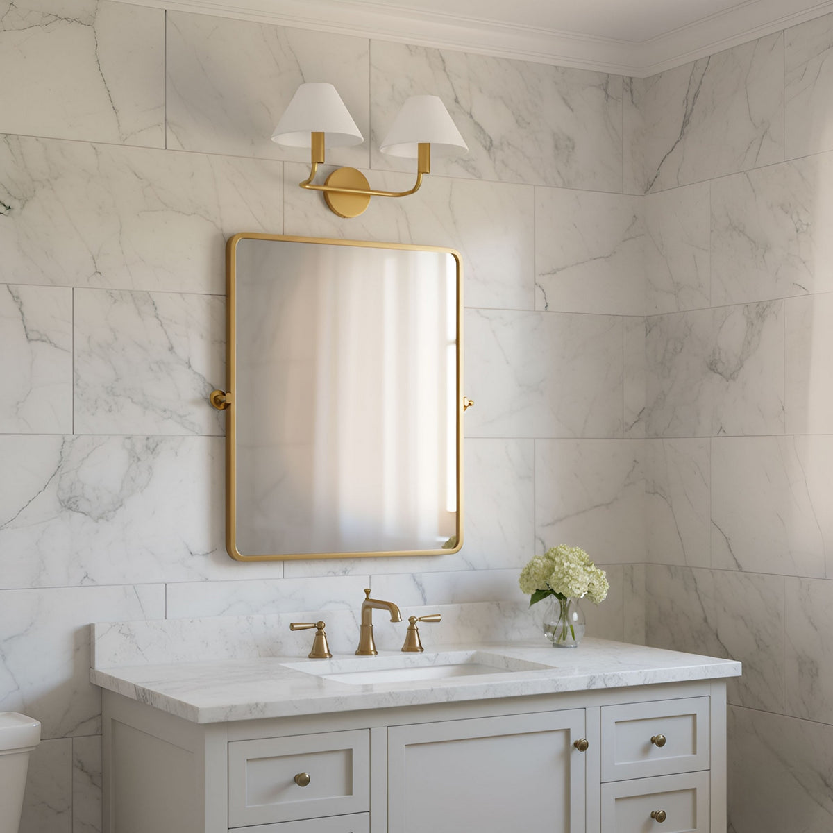 Colfax Medium Sconce
