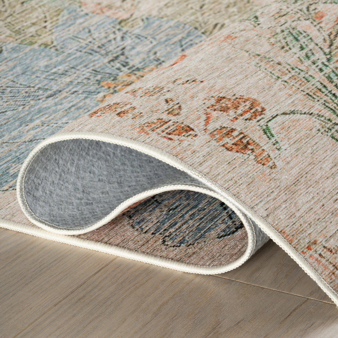 Zell Transitional Floral Machine Washable Rug