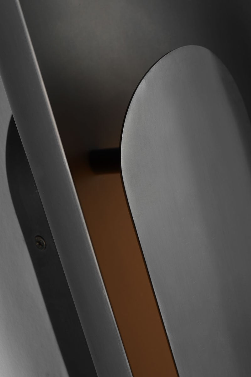 Shielded Medium Sconce