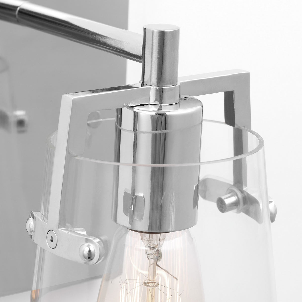 Crofton 1-Light Bath Sconce