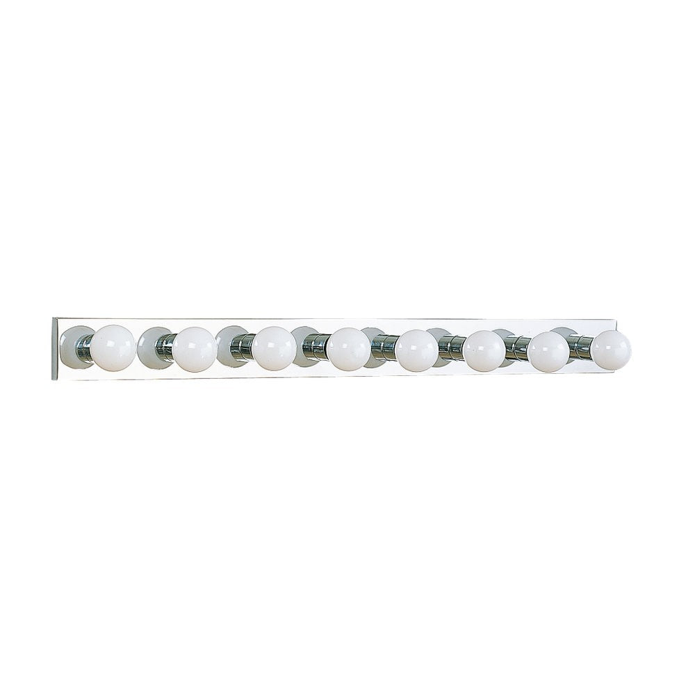 Center Stage Eight Light Bath