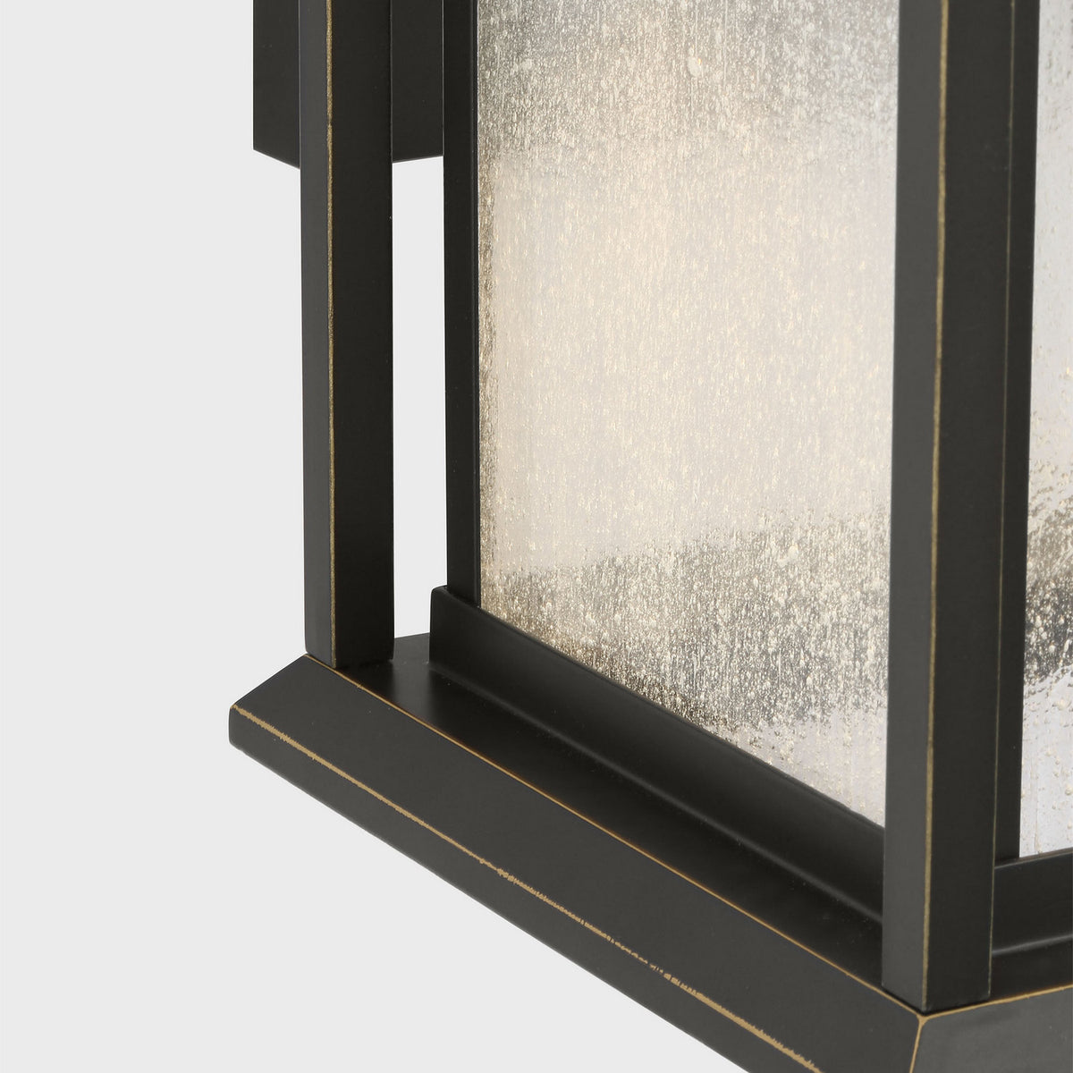 Audley 10" LED Lantern — Distressed Seeded