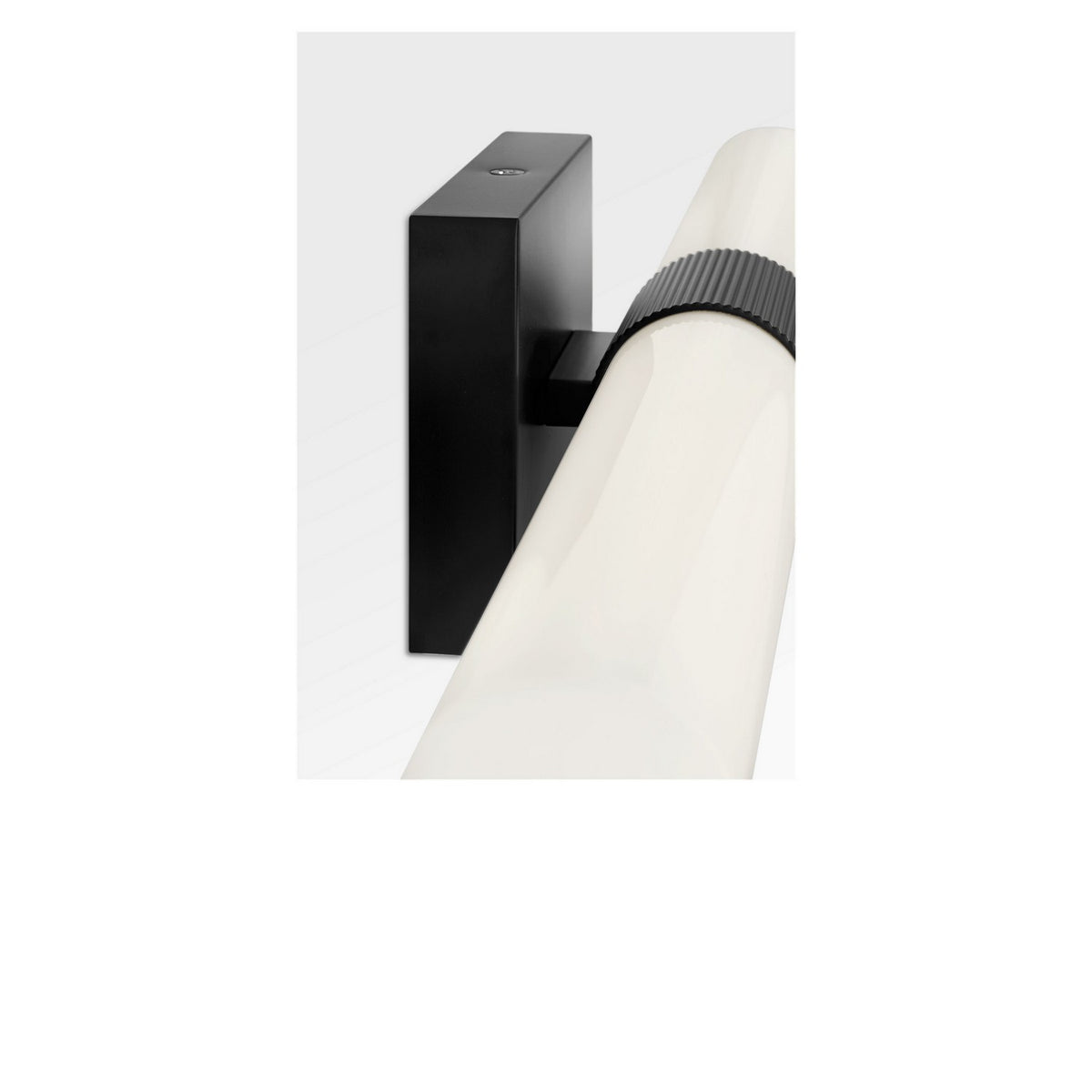 Sarco 24 Led Vanity