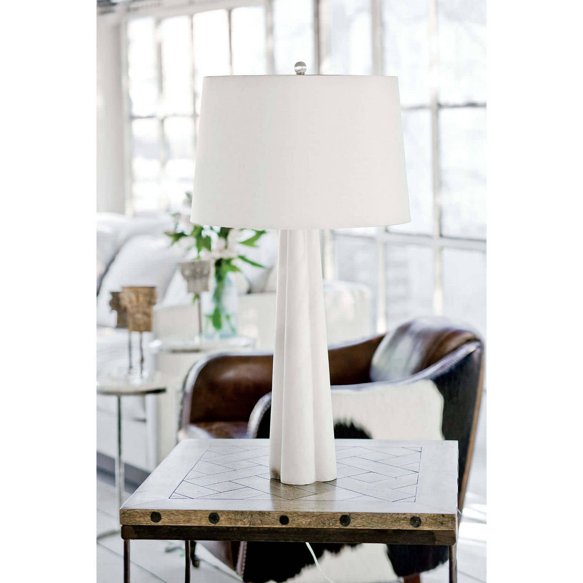 Quatrefoil One Light Table Lamp — 32.50"