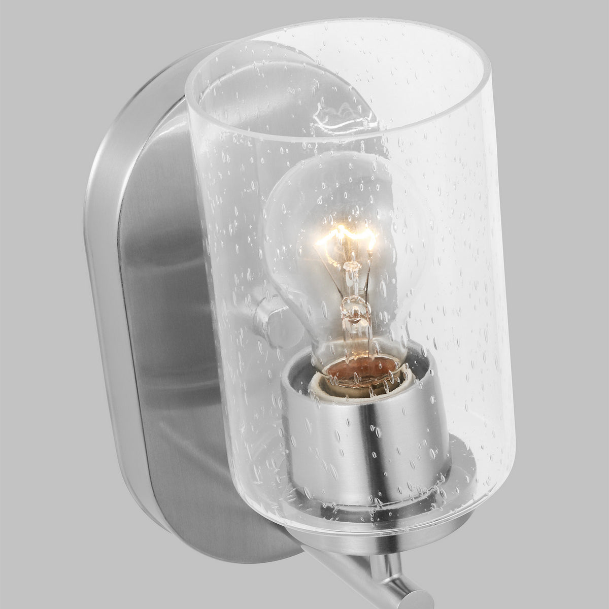 Oslo One Light Bath — Clear Seeded