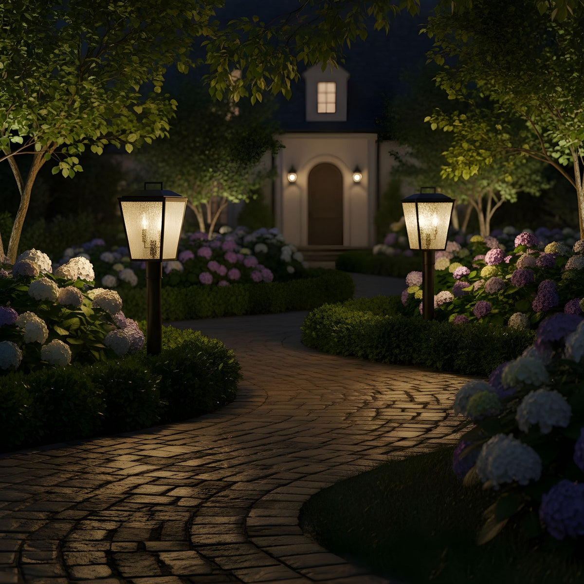 Kennewick Medium Post Lantern