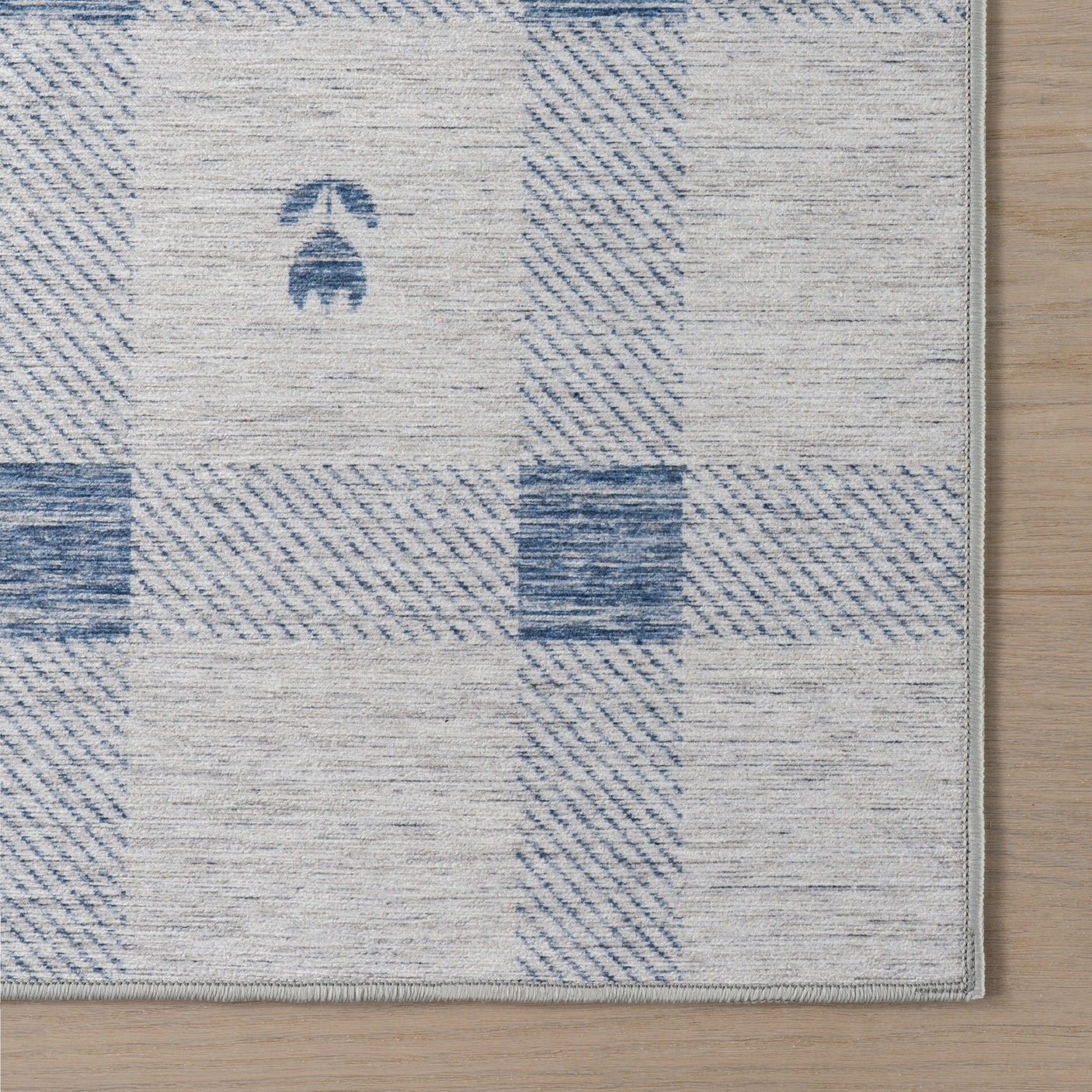 Valen Modern Plaid Machine Washable Rug