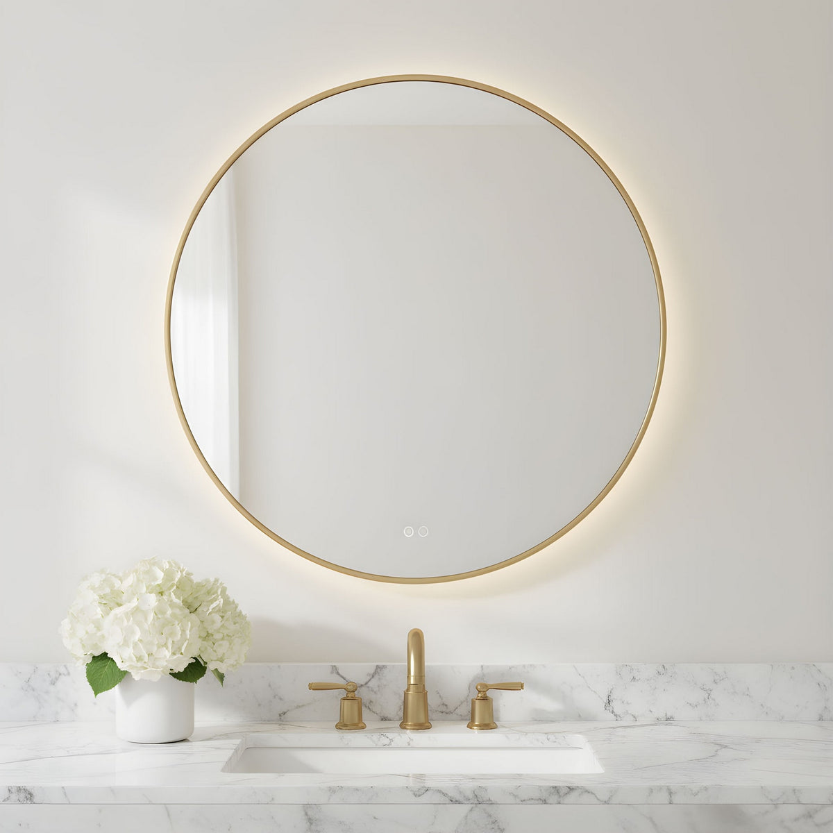 Cadre Mirror — 39 W