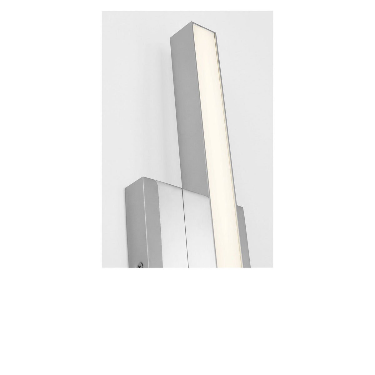 Marque 13 Led Vanity