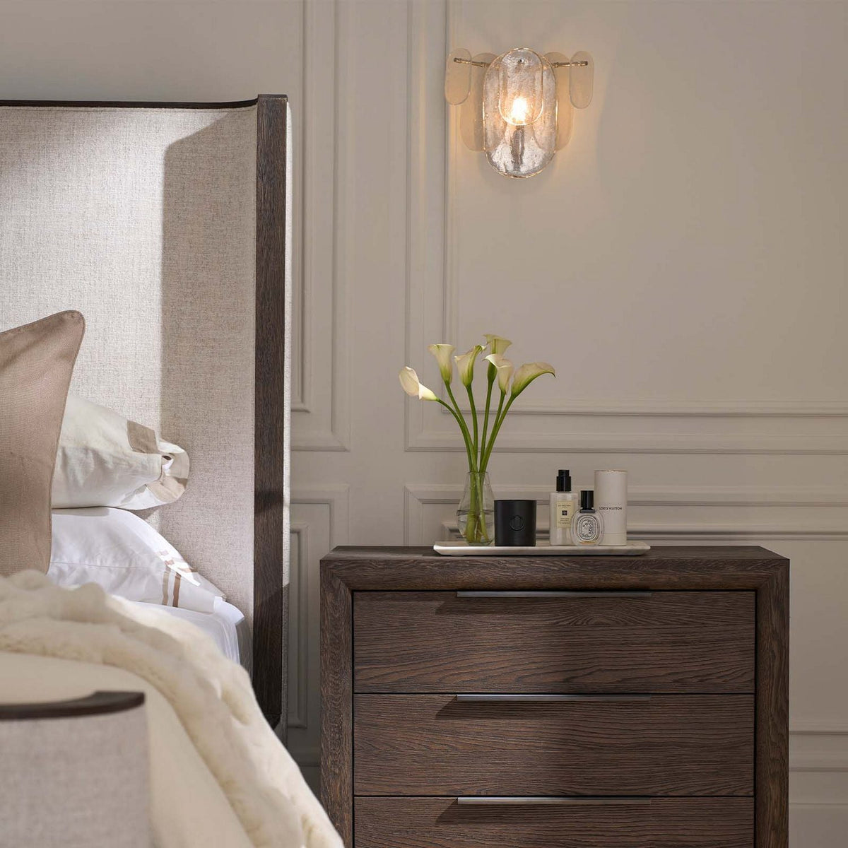 Echo One Light Wall Sconce