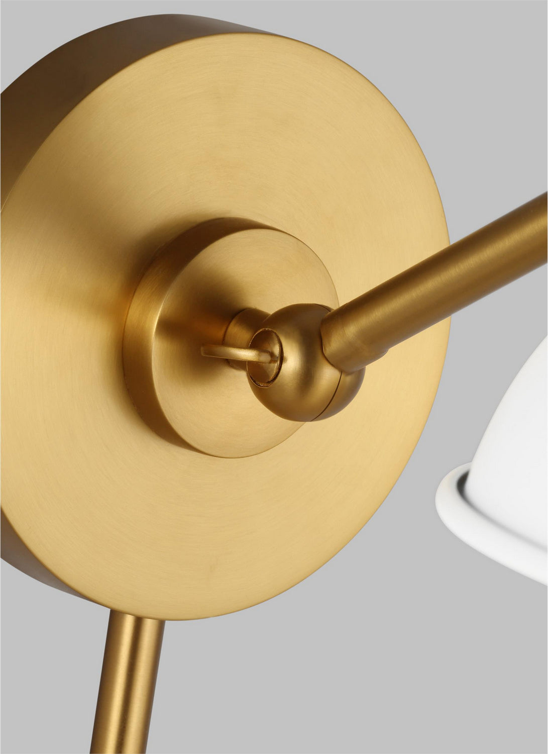 Wellfleet One-Arm Wide Sconce