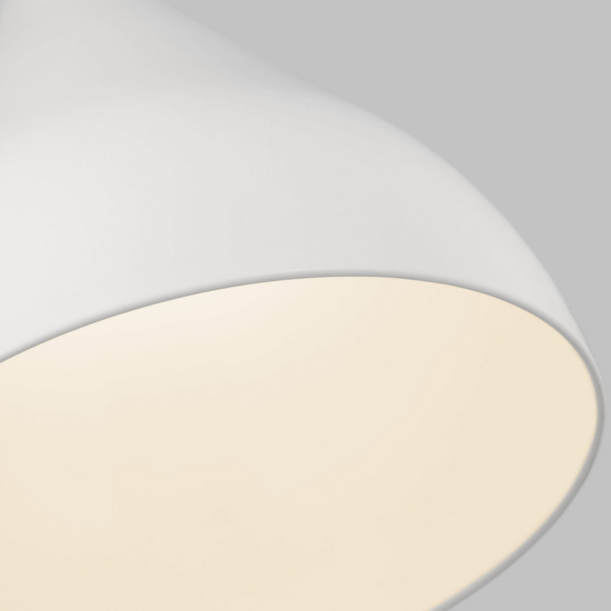 Oden Medium Pendant — 75 W
