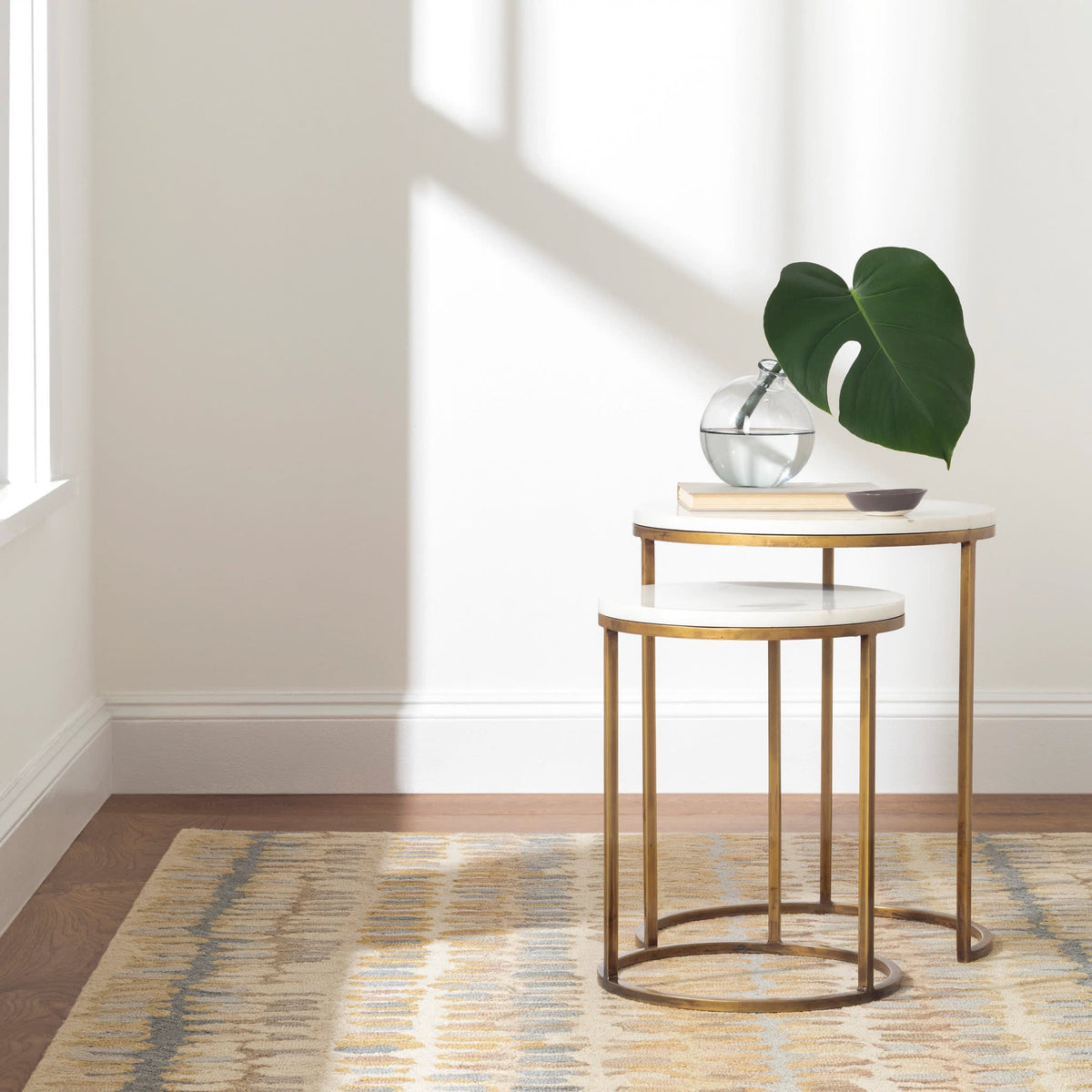 Dash & Albert Paint Chip Hand Micro Hooked Wool Rug in Natural, room setting