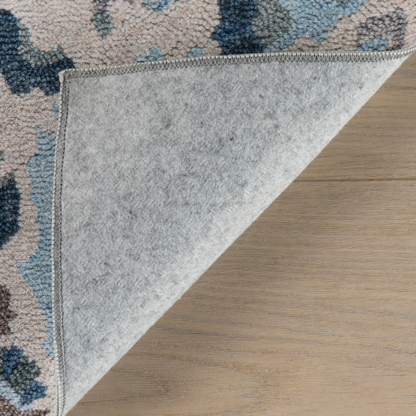 Ines Machine Washable Rug