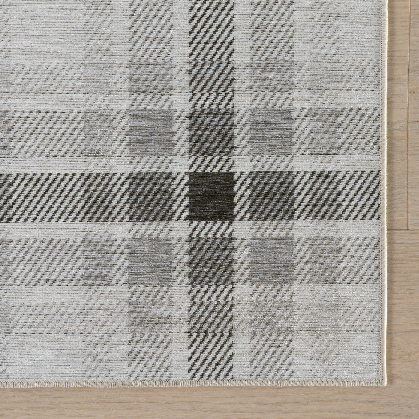 Andri Modern Plaid Machine Washable Rug