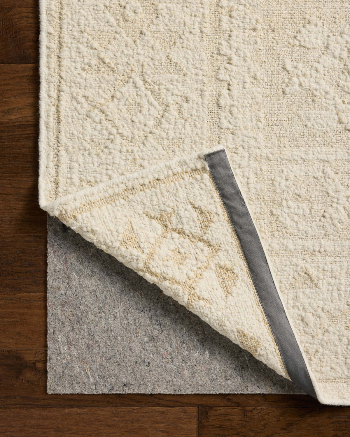 Alara Rug 01