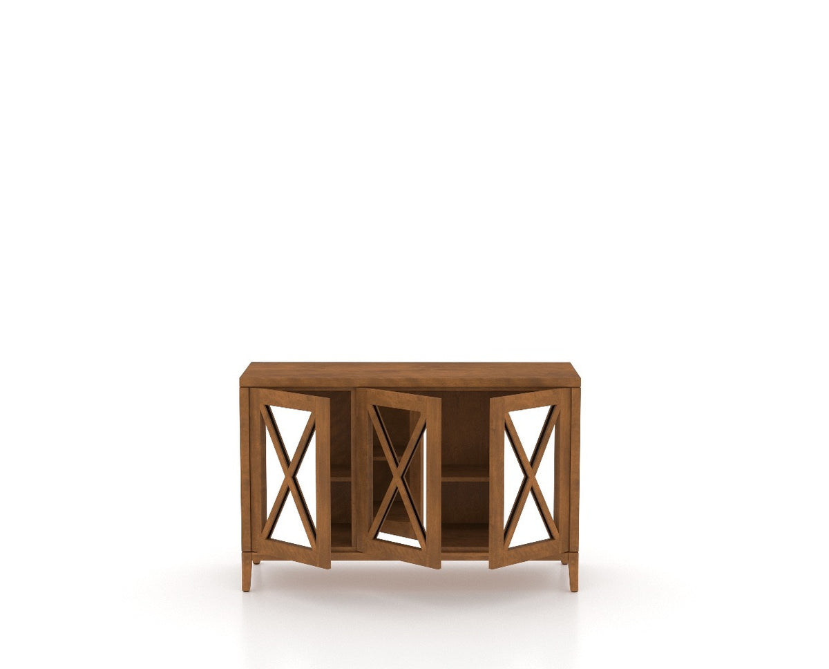 Canadel Core Buffet 5132 in Oak Washed, open view