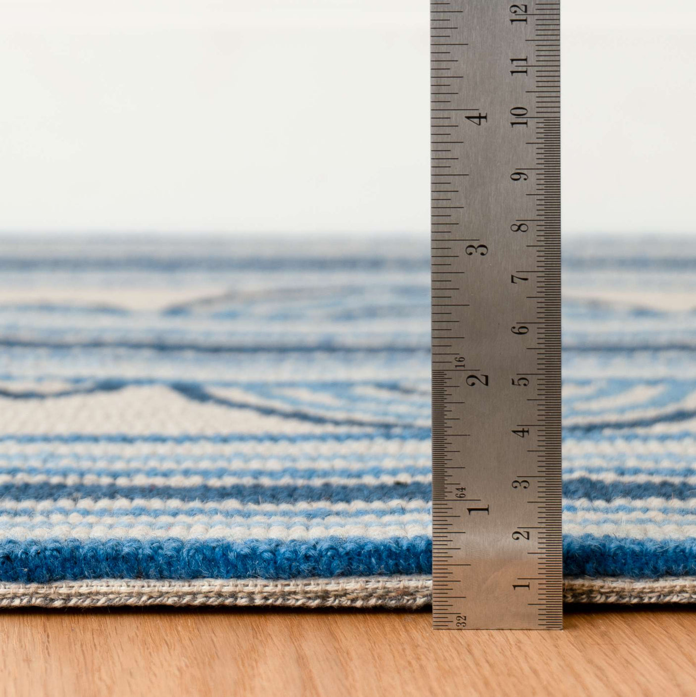 Button Hand Micro Hooked Wool Rug