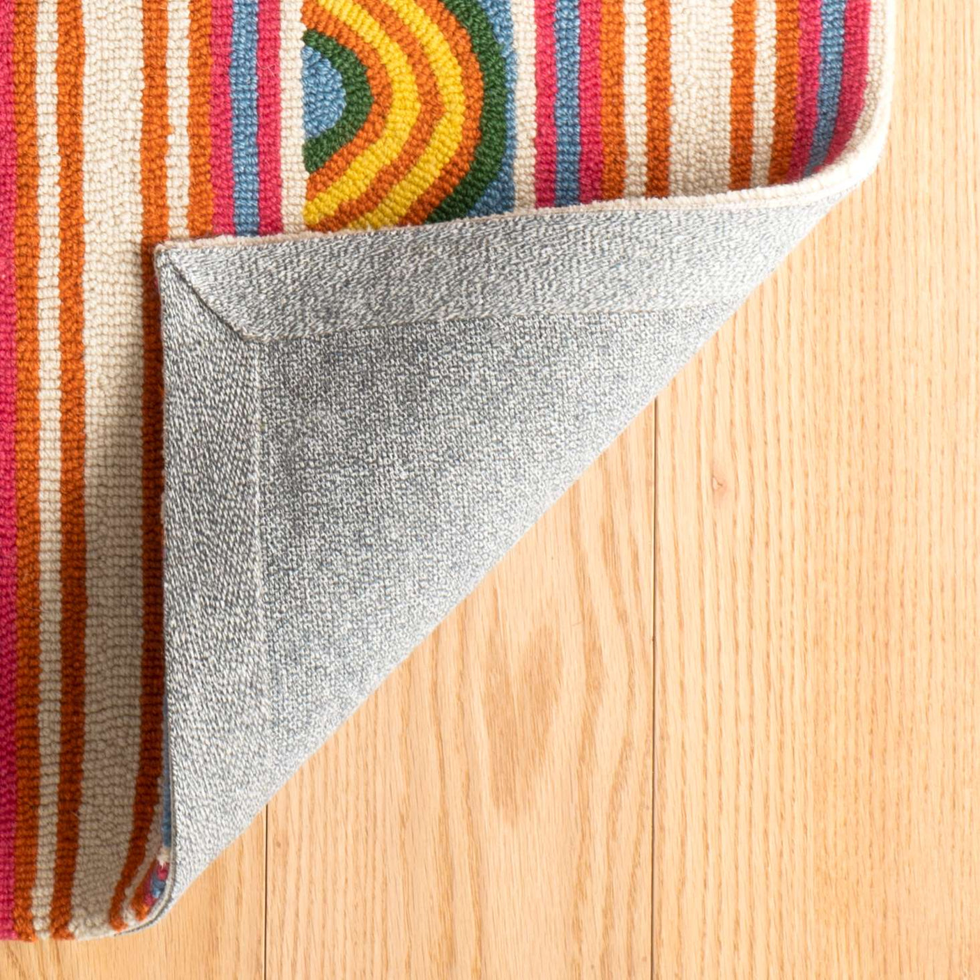 Button Hand Micro Hooked Wool Rug