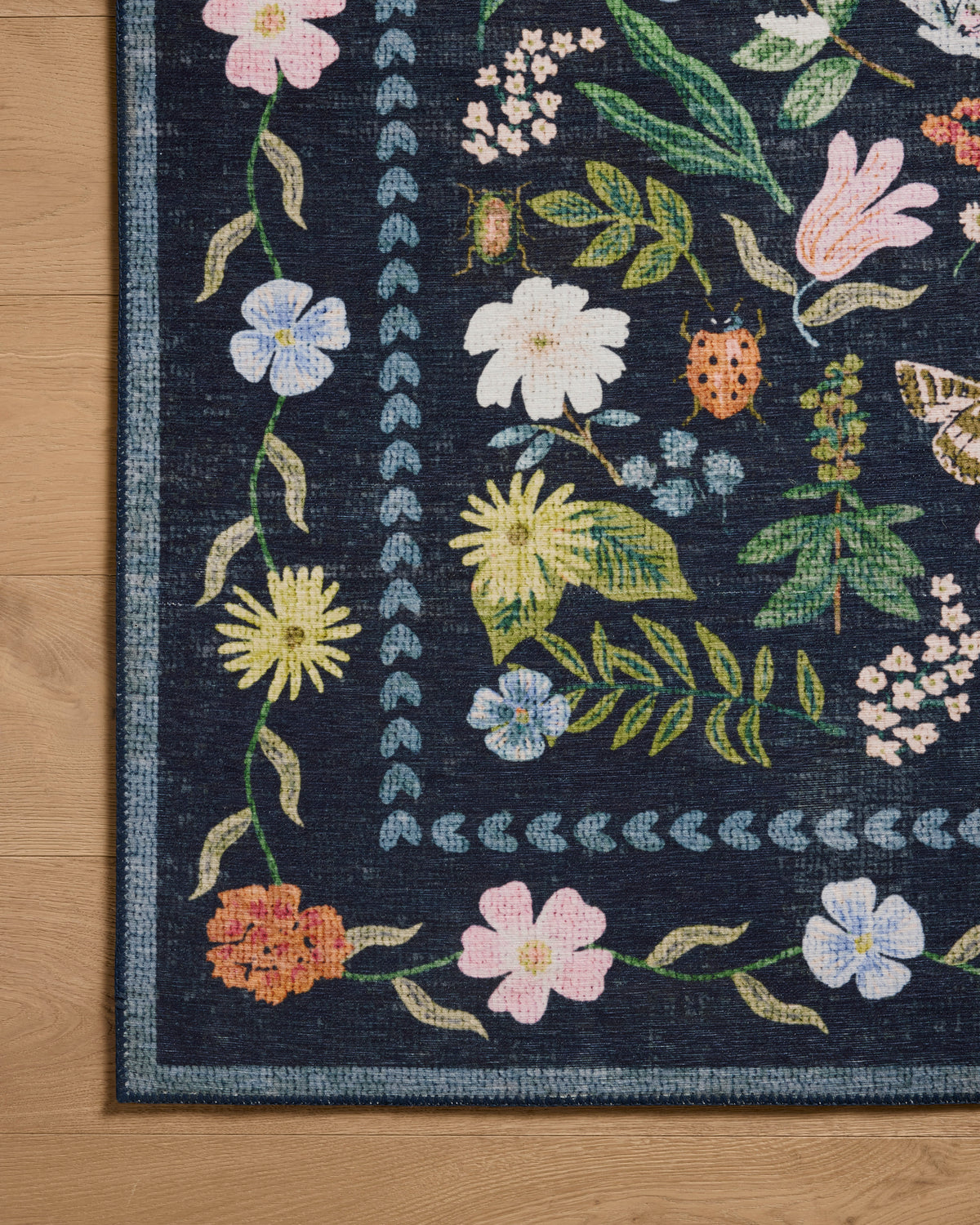 Canopy Rug 04